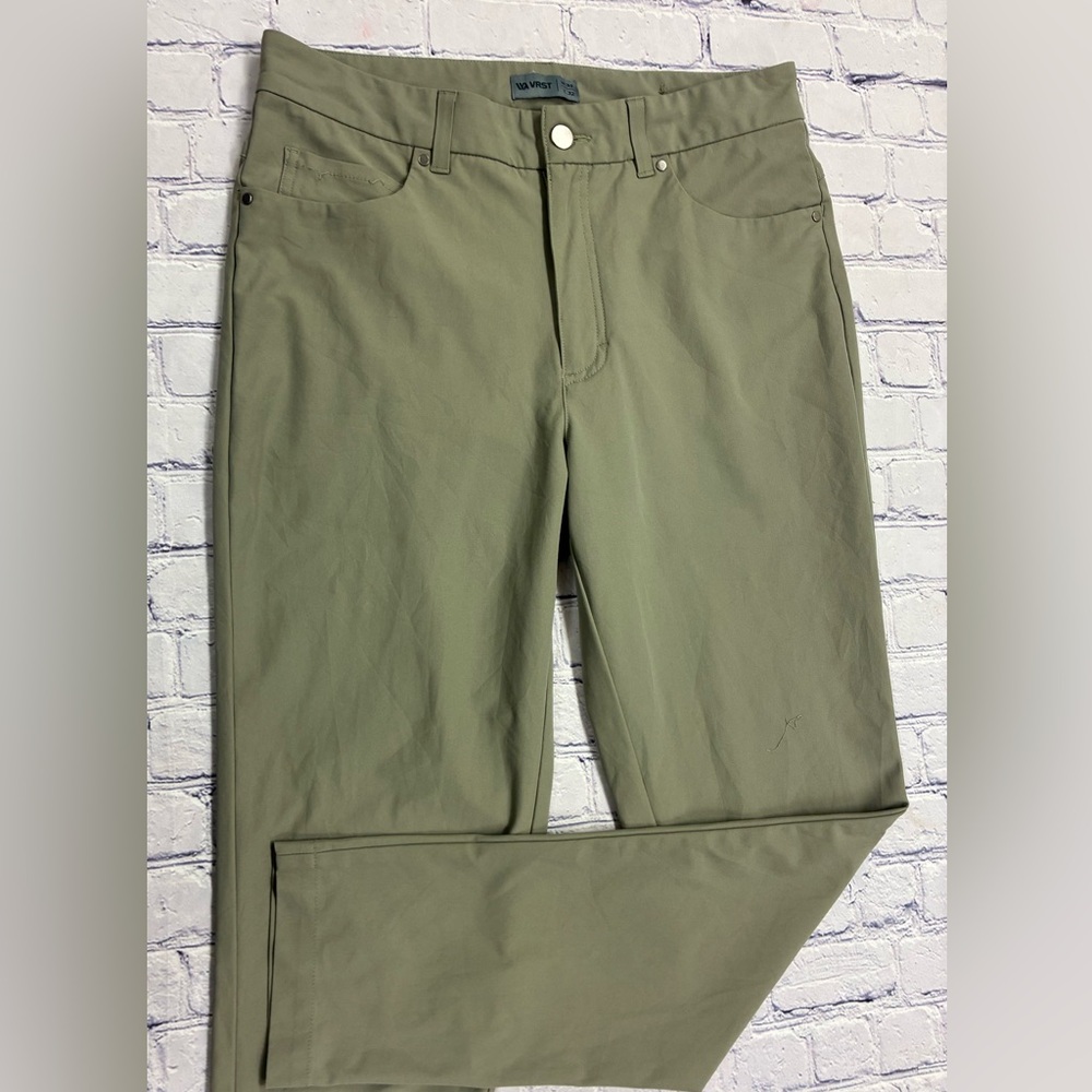 VRST men’s size 31x32 golf pants